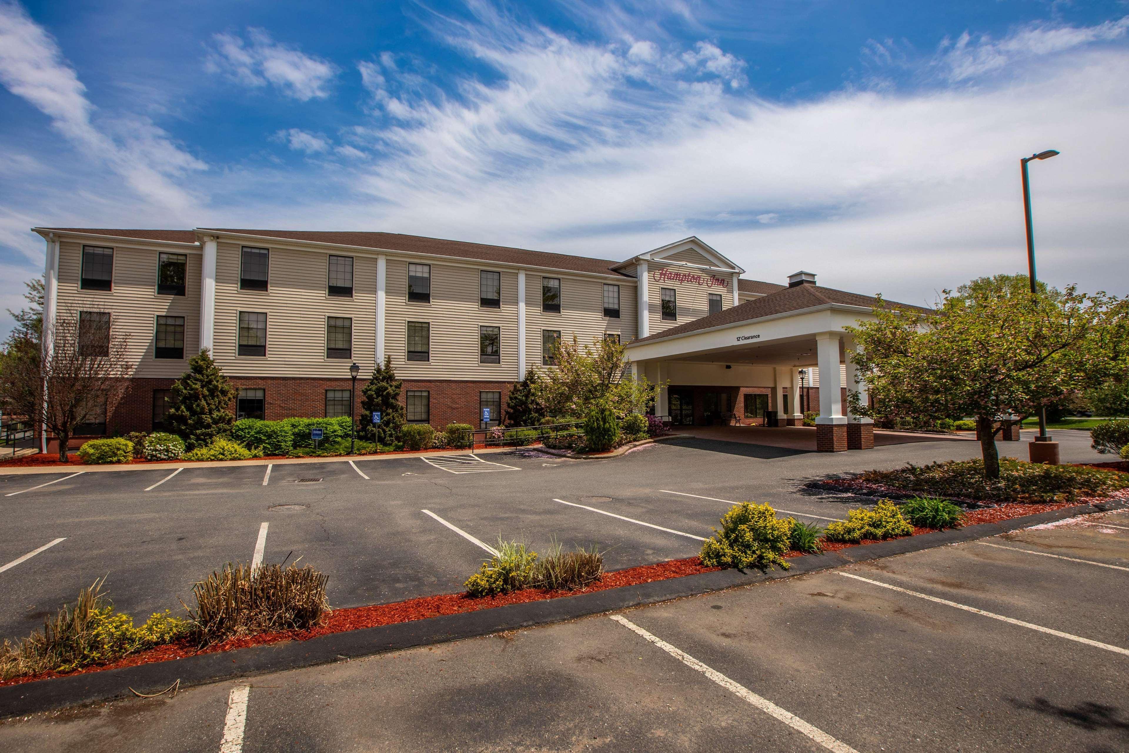 Hampton Inn Hadley-Amherst Area מראה חיצוני תמונה