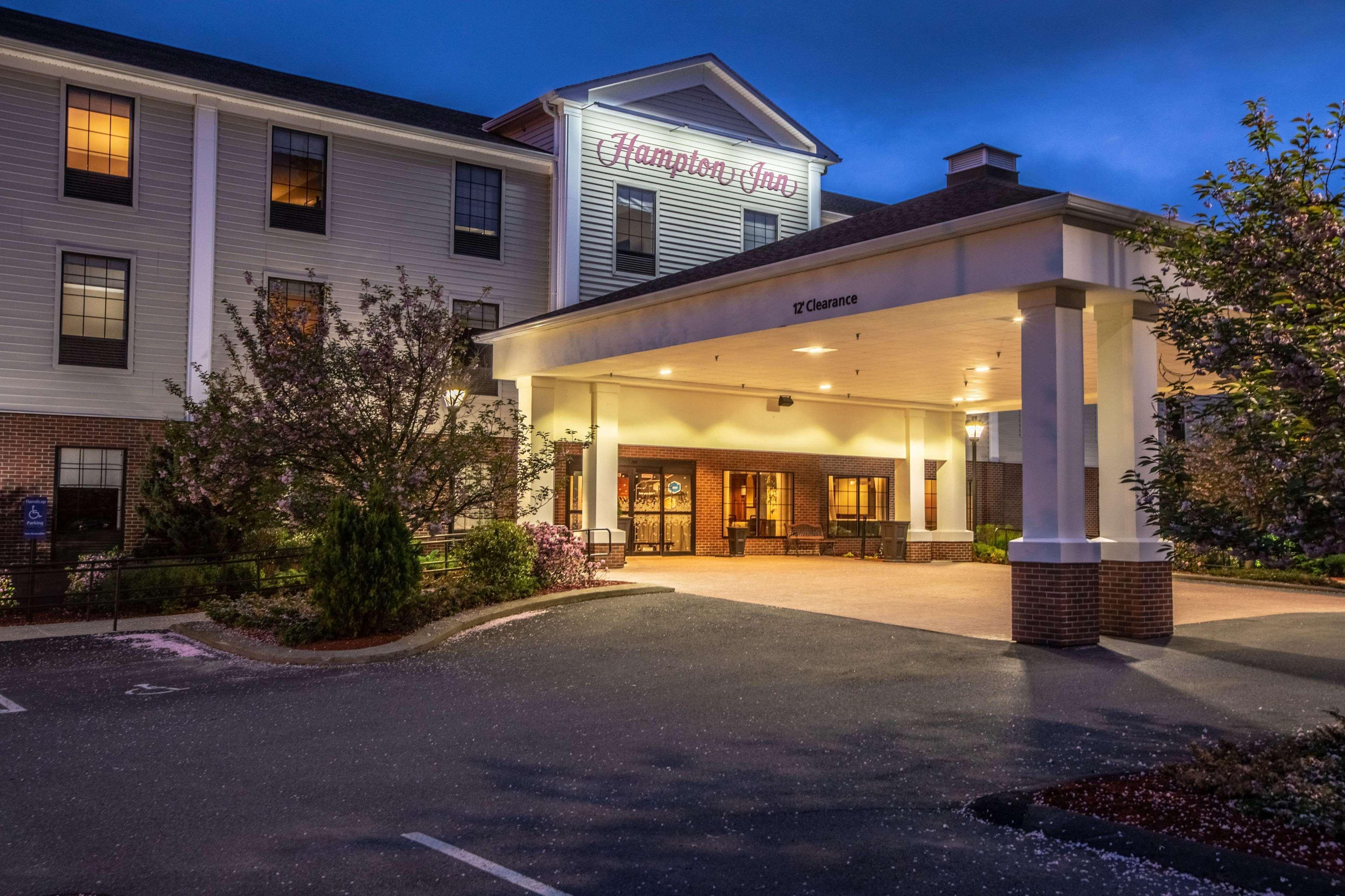 Hampton Inn Hadley-Amherst Area מראה חיצוני תמונה