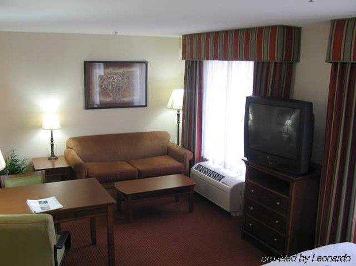 Hampton Inn Hadley-Amherst Area מראה פנימי תמונה